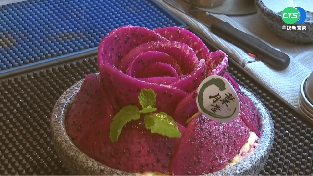 向豔陽宣戰! 高雄"大閱冰"邀民眾吃冰消暑