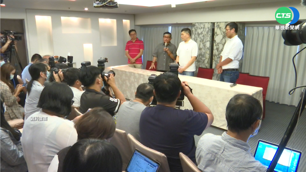 澎恰恰欠債2.4億 債主申請查封兒3千萬房