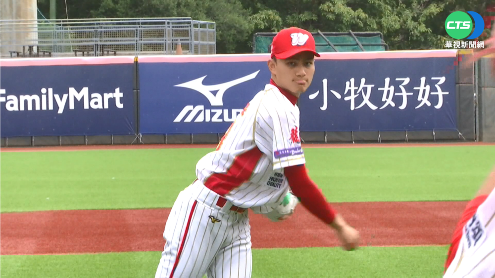 手肘撕裂傷未好轉 "龍之子"徐若熙將動刀