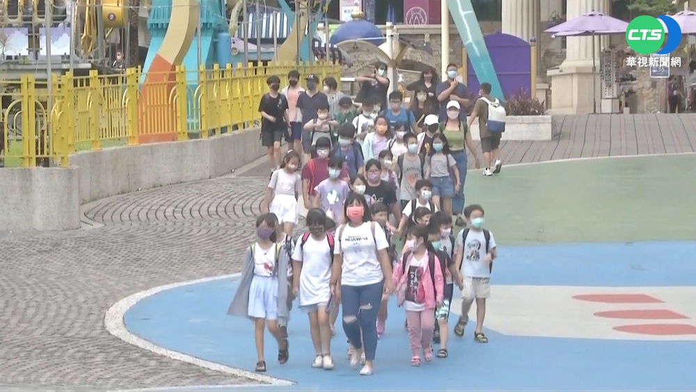 國旅補助上路! 樂園祭3折優惠湧人潮