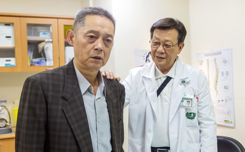 《你好，我是誰》劇照