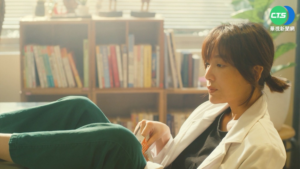 大突破! 蔡淑臻不計形象演"暴走女外科"