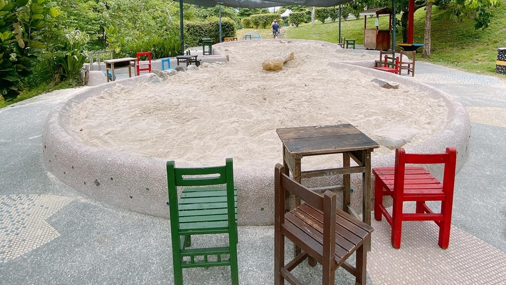 買門票卻玩不到設施？ 樂園只接受團體客 母怒：事先沒告知