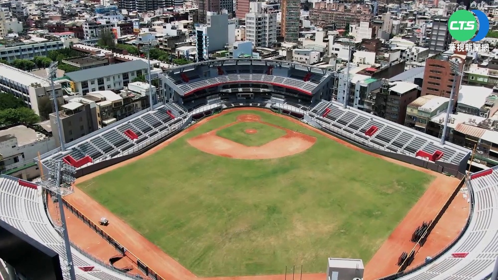中職重返新竹棒球場 "開箱首戰"褒貶參半
