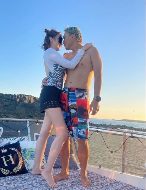 王仁甫瘦身成功公開身材（圖/截自王仁甫和季芹之永遠的芹仁 臉書)