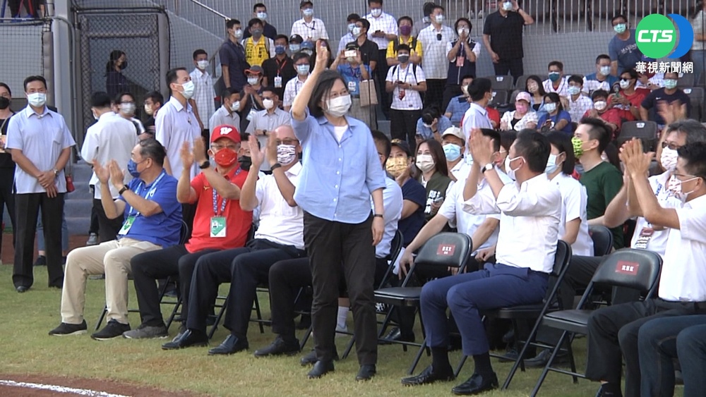 沒要"換堅"!總統官邸召見 要林"拿證據說明"