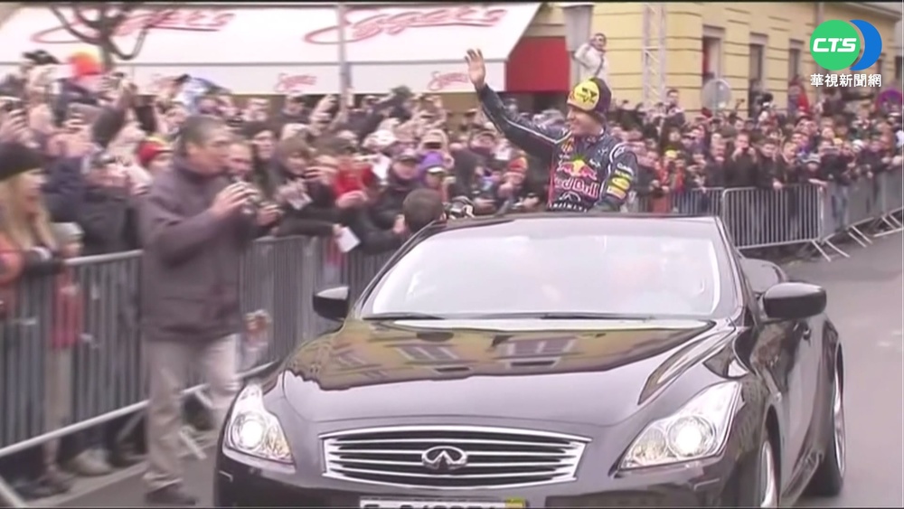 F1冠軍Vettel首次開通IG 首篇發文宣佈退役