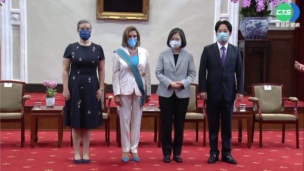 獲頒"特種大綬卿雲勳章" 裴洛西:美台堅定友誼