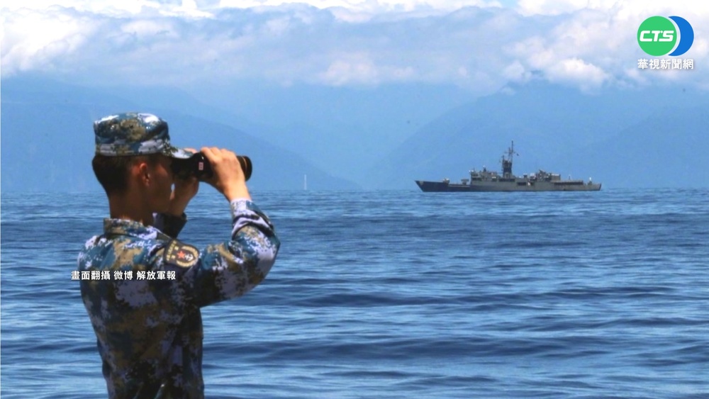 解放軍逼近花蓮海岸? 攝影師:無海岸線不合理