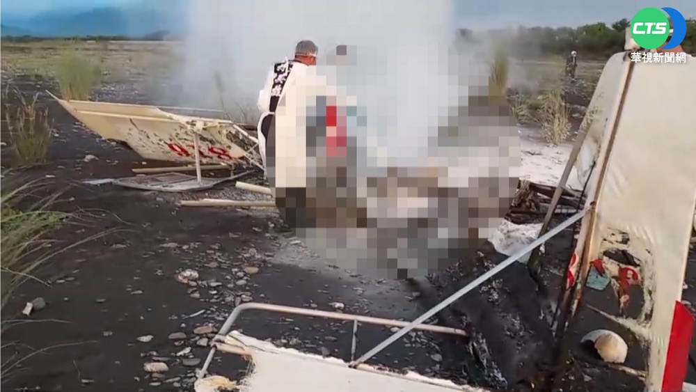 屏東輕航機起火墜落 父子身亡.失事原因待查