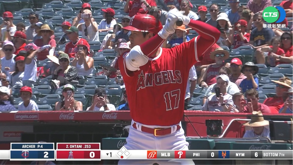 大谷翔平秀腳程 美職生涯300得分達陣!