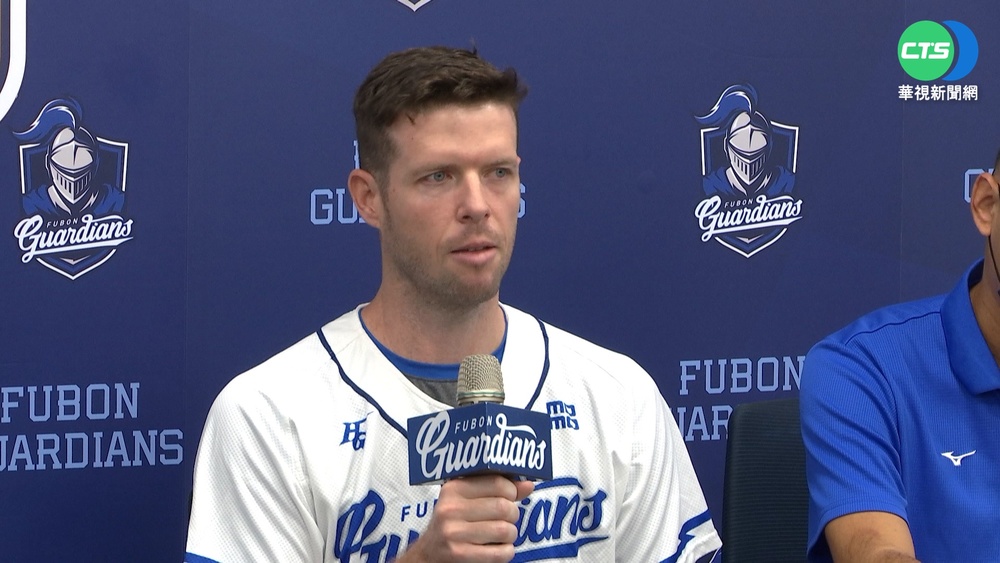 資深洋投羅力宣布引退! 記者會數度哽咽