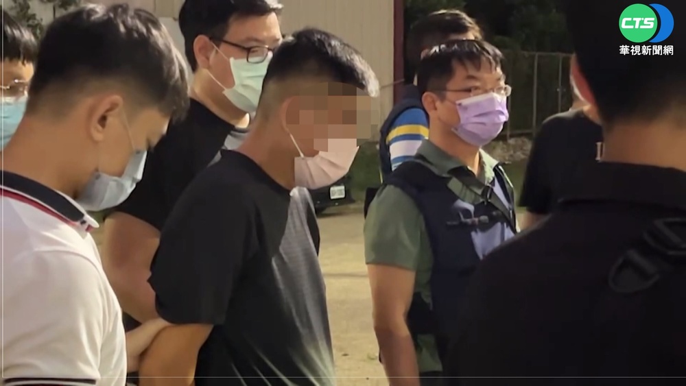 警埋伏新竹客運站 11人同車!門一關圍捕抓嫌