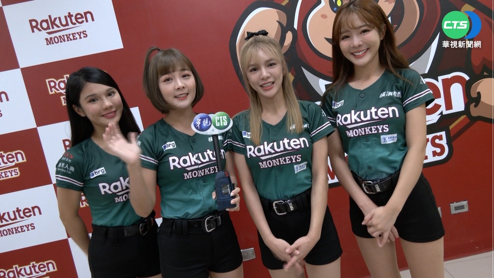 受邀赴韓職開球 樂天女孩備妥"祕密武器"