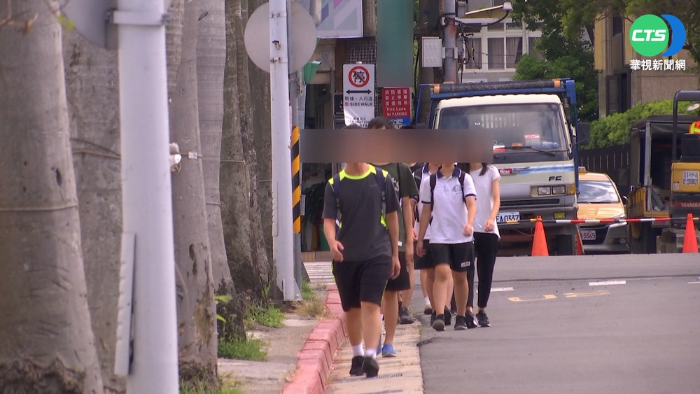 穿拖鞋上學?! 新北板中學生會提案遭校方否決