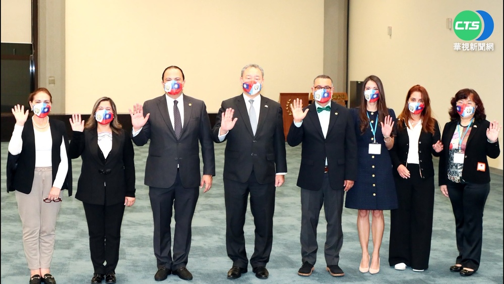 瓜地馬拉外長率團訪台 將晉見蔡總統!