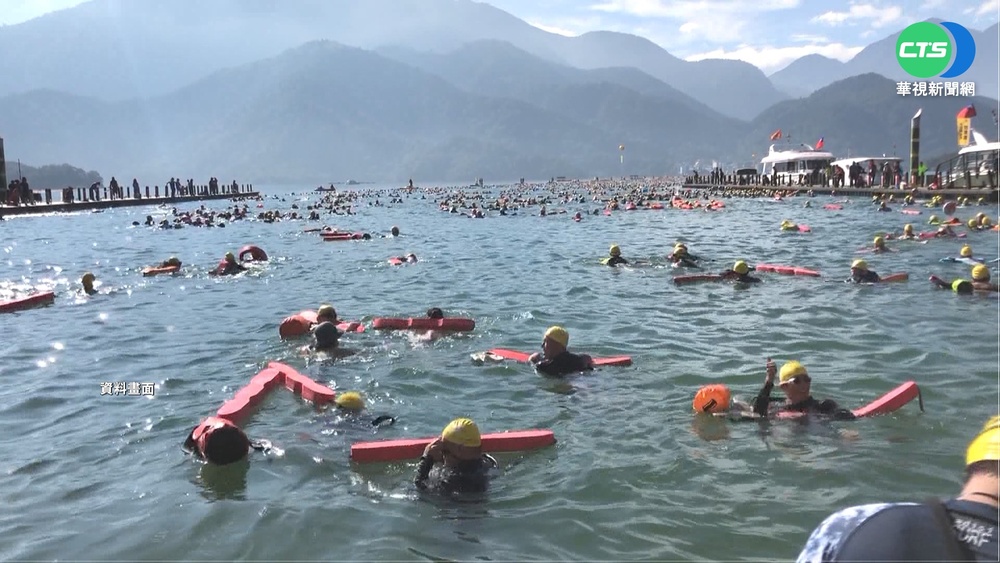 日月潭泳渡遇颱風 南投縣長碼頭祭拜求順利