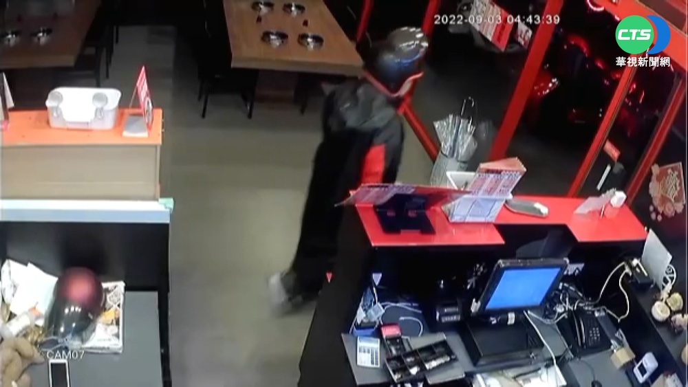 颱風夜慘遭闖空門 火鍋店7千現金不翼而飛