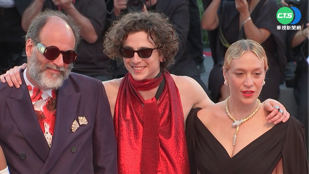 "甜茶"威尼斯露背走紅毯! 全場焦點超吸睛