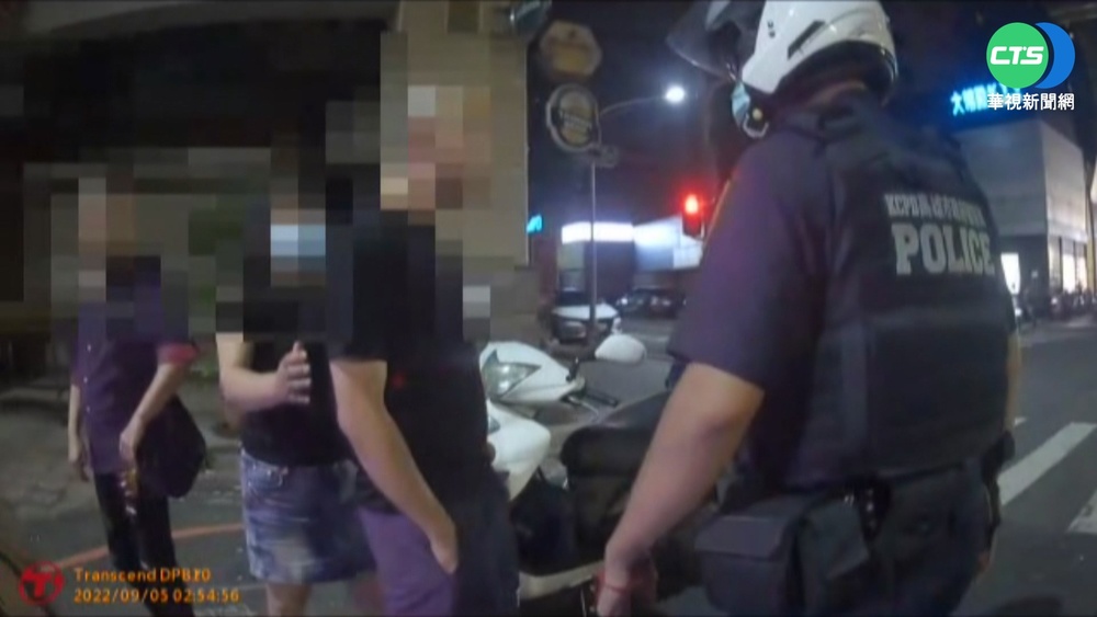 酒駕還違規左轉! 男被抓辱警遭上銬壓制