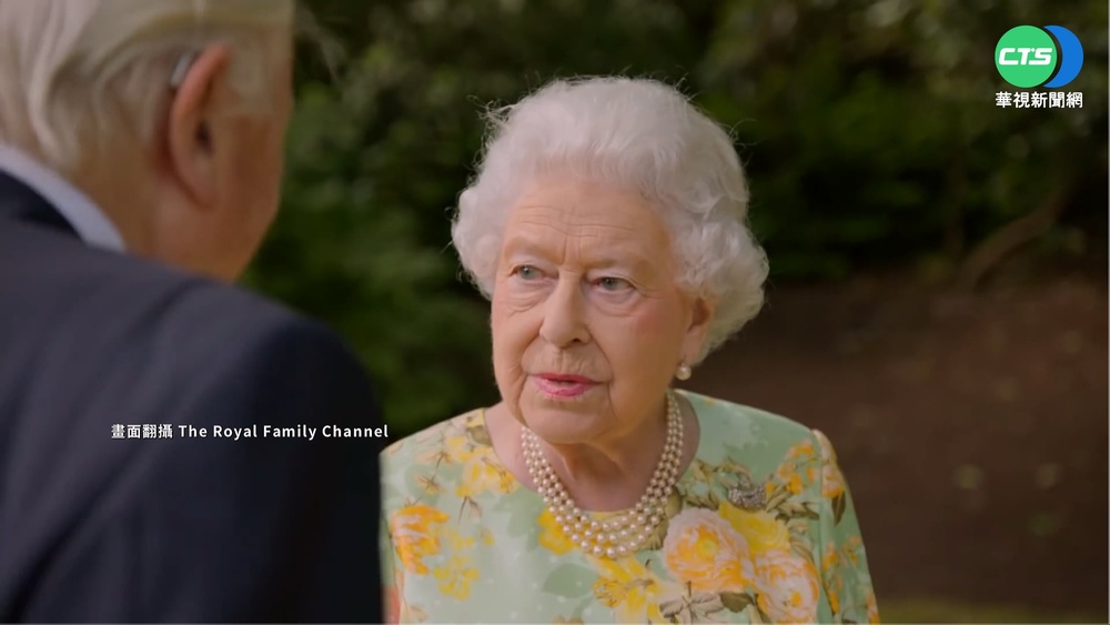 女王形象深植人心 小小兵.辛普森都有她