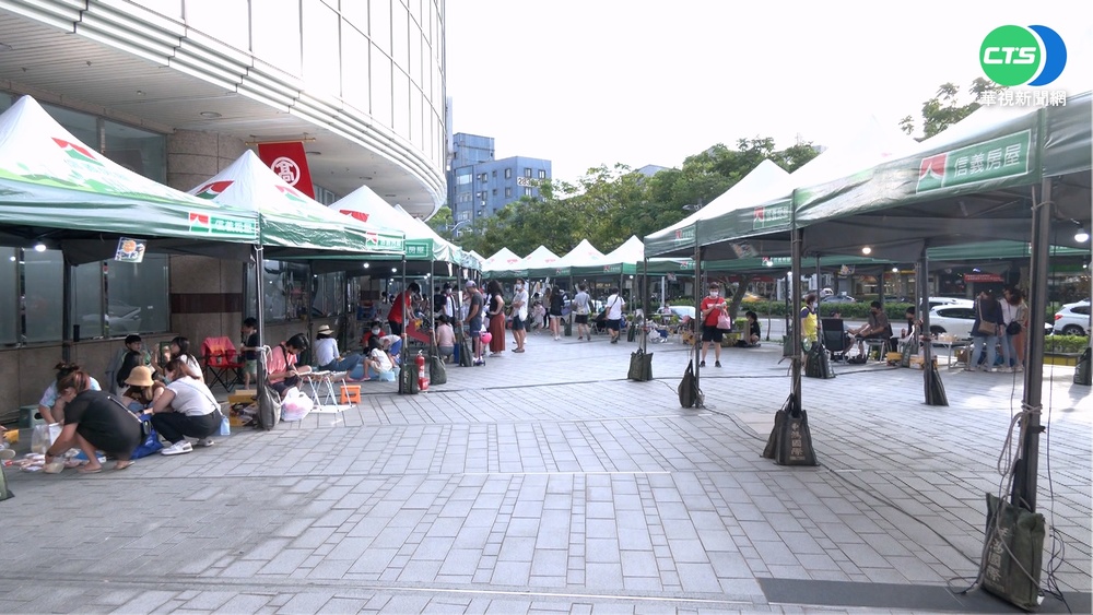 不怕沒得烤 天母逾百人"大會烤"超嗨