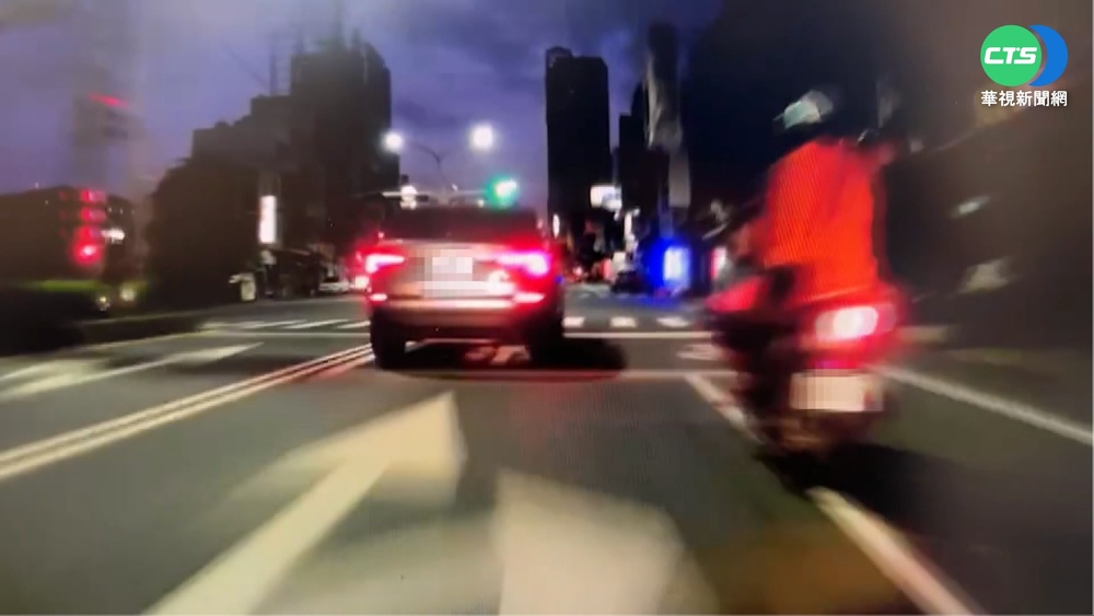 重機拒檢加速落跑 沿路違規罰單恐達7萬2千元