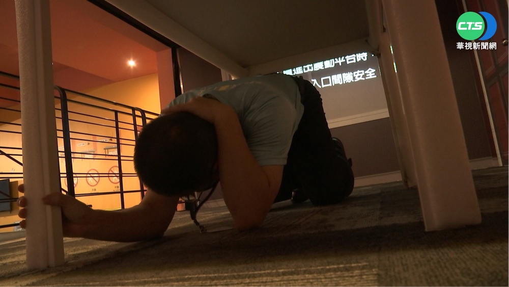 地震避難不要先開門! 記住"保命3步驟"