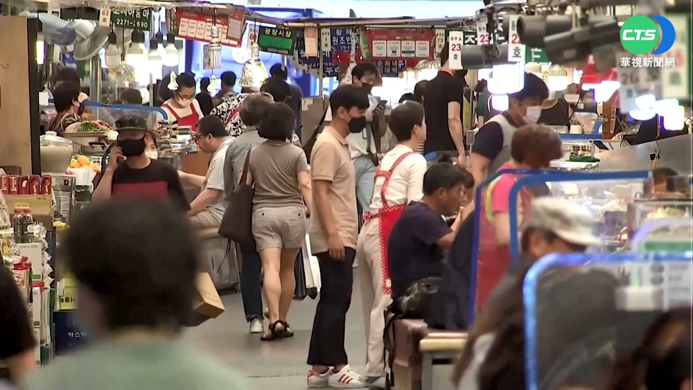 南韓確診增逾2.9萬 9/26仍解除戶外口罩令