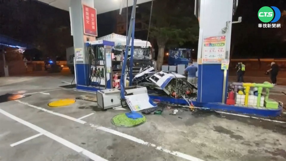 聯結車駕駛醉撞加油站 機具毀損幸未起火