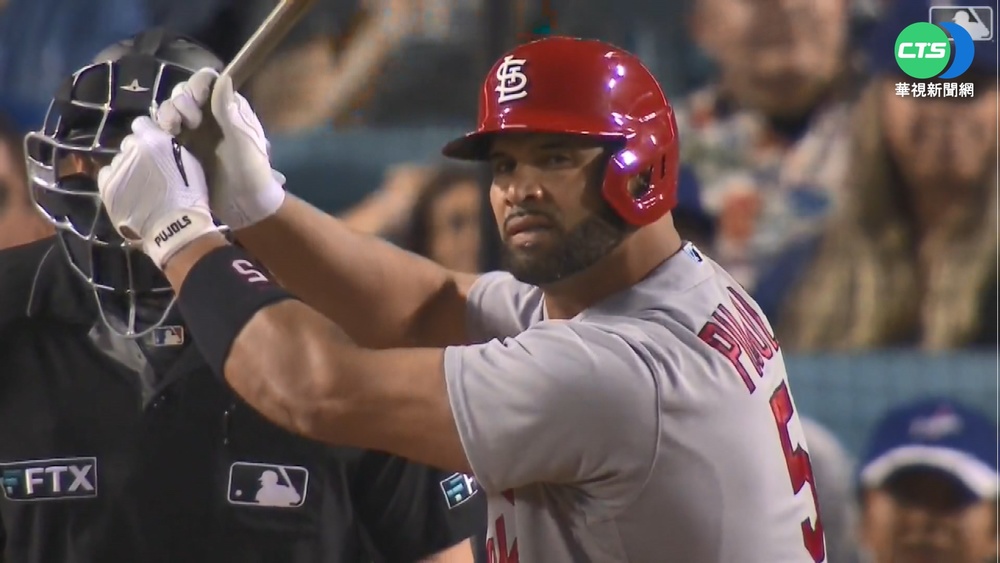 "普神"趕進度! 單場雙響砲 達700轟里程碑!