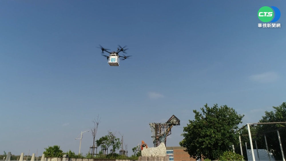 "空中海牛"快速運蚵 媽祖祈福文化節吸人潮