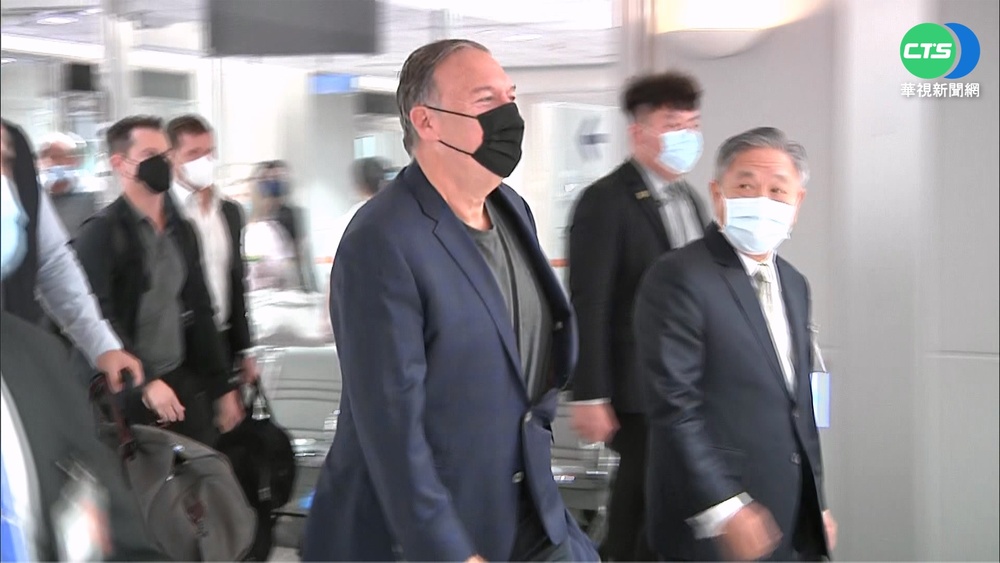 龐培歐21:26抵桃機 隨即搭高鐵前往高雄