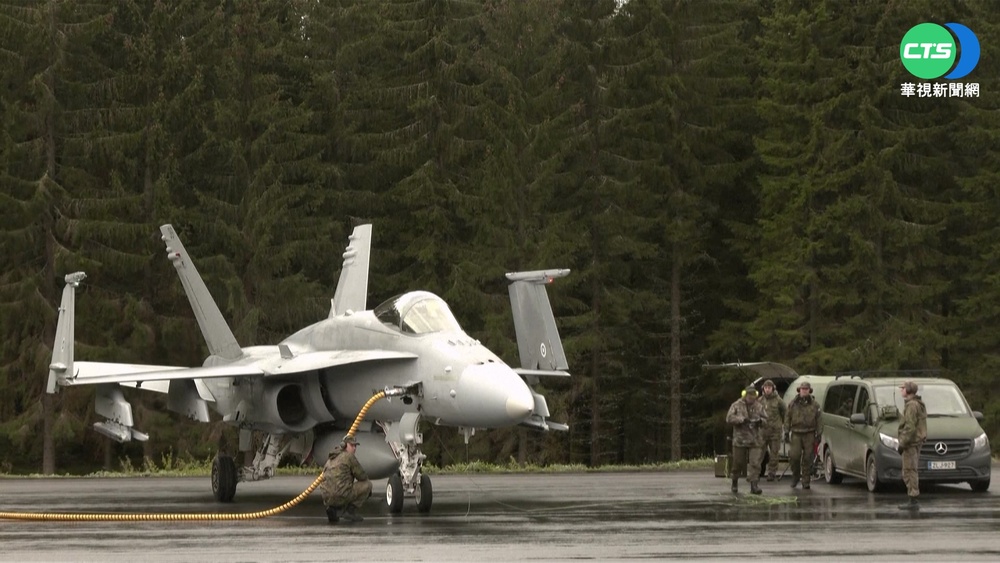 芬蘭戰機演習 國內演訓場面震撼