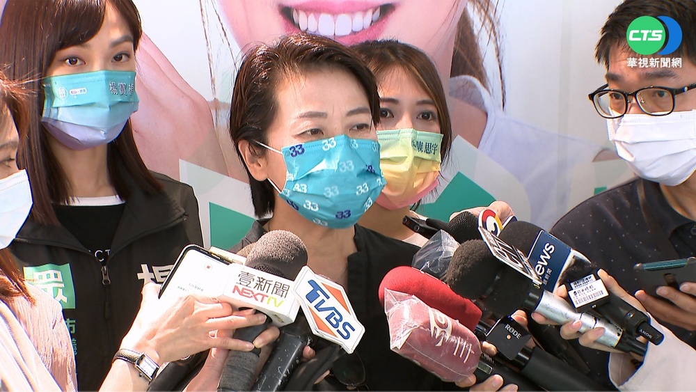 傳藍白合"新竹換台北"? 黃珊珊嘆:很沒出息