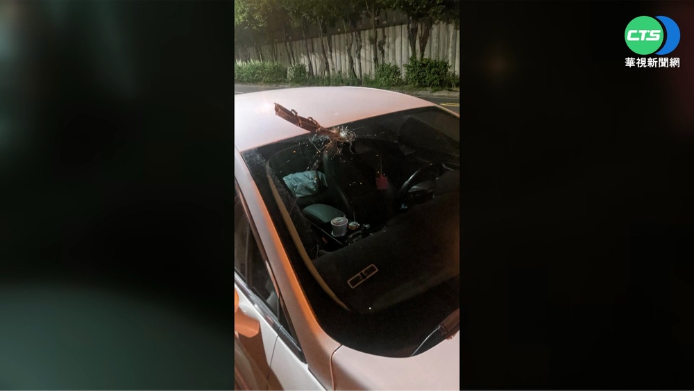 國道"血滴子"! 天外飛來鐵條 直插擋風玻璃