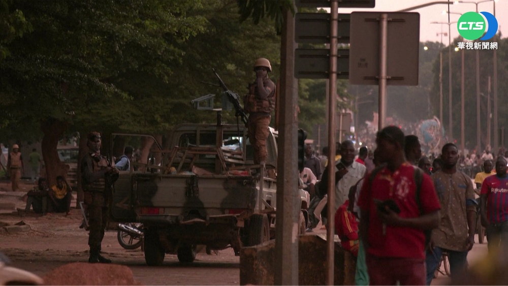 布吉納法索"再度政變" 推翻軍事強人總統!