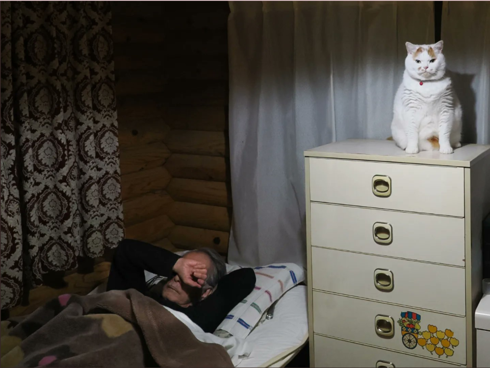 到凌晨3點爸爸肚子就怪怪的！背後原因超沈重