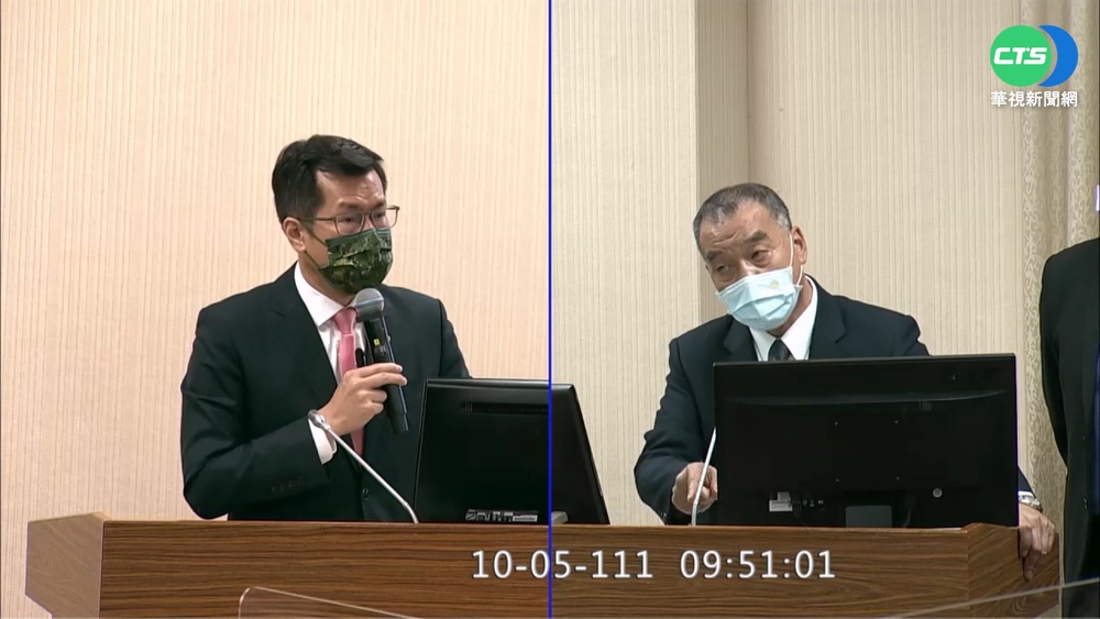 邱國正:敵方侵領空算第一擊 中共跨紅線必反制