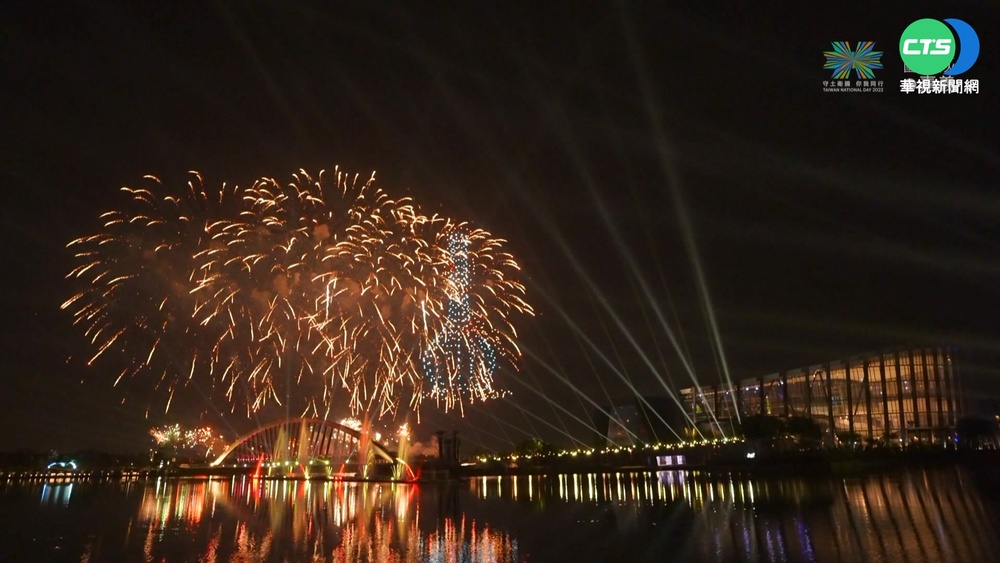 焰火帶動嘉義觀光 旅宿熱賣.餐廳忙翻