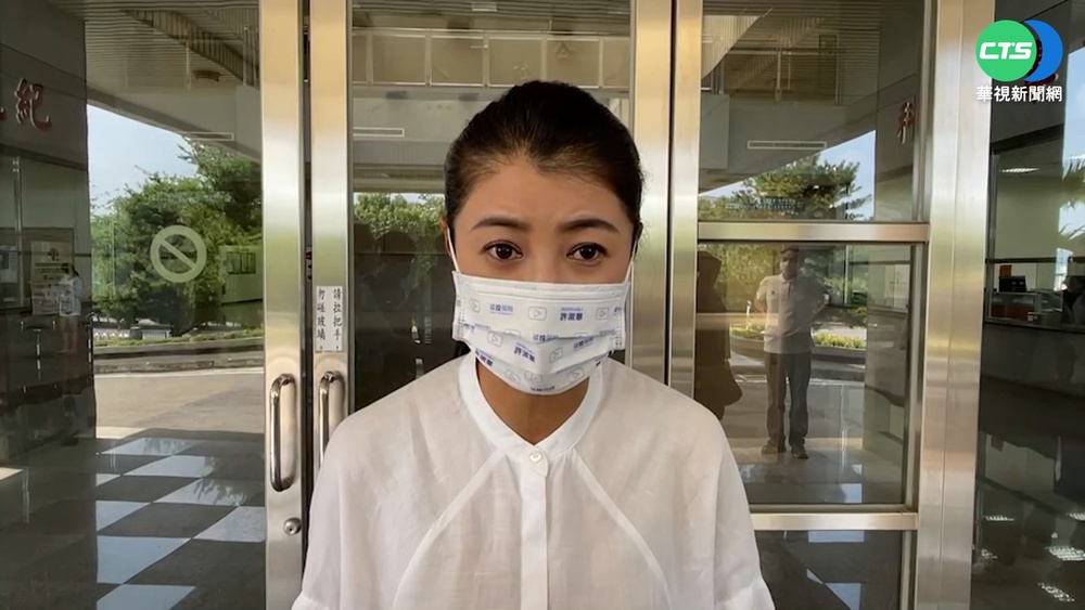 蔡培慧稱支持者遭恐嚇 許淑華上警局求徹查