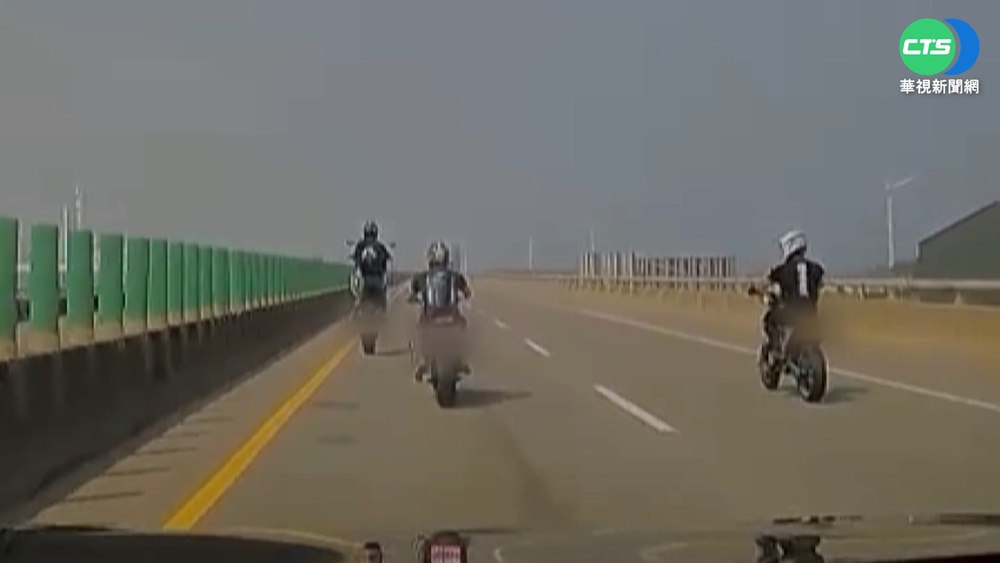 "翹孤輪"挨罰 重機騎士反告後車強制罪