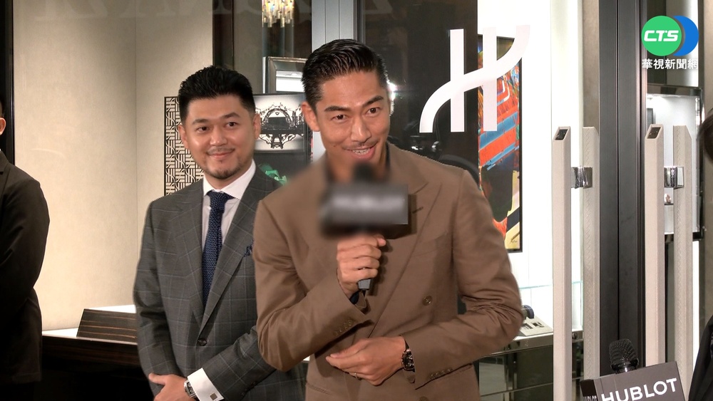 "國民姐夫"來了! Akira撂中文:當爸很開心