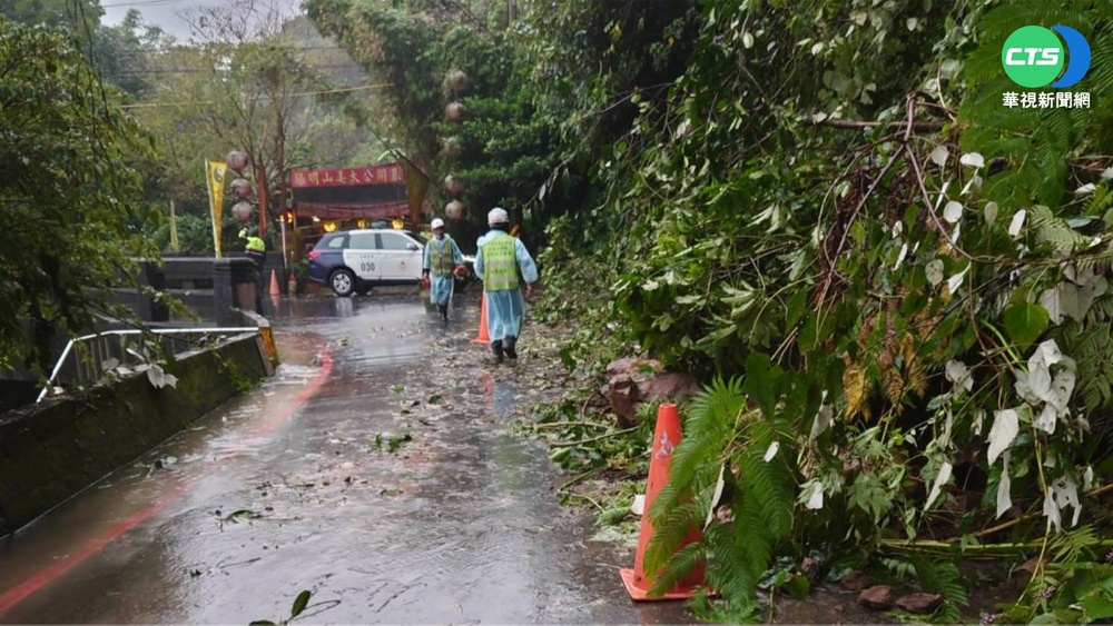 陽金公路土石流不斷 冷水坑溫泉暫封閉