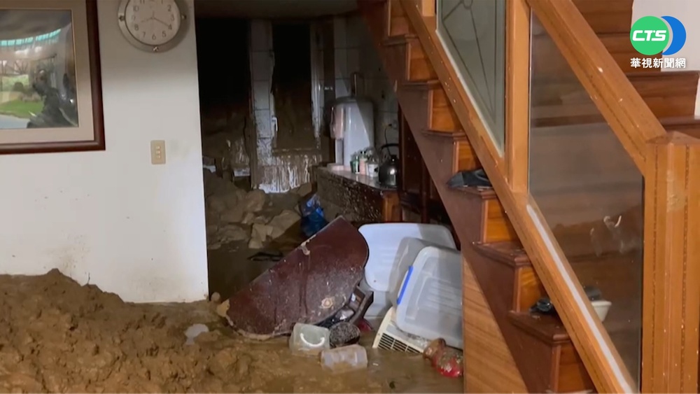 雨彈狂炸! 基隆暖暖土石沖家園 16戶居民急撤