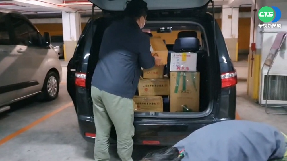 明池山莊空投延後 油料.藥品徒步揹上山