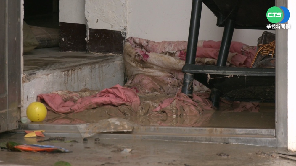 汐止再爆土石崩塌 3民宅14人緊急撤離