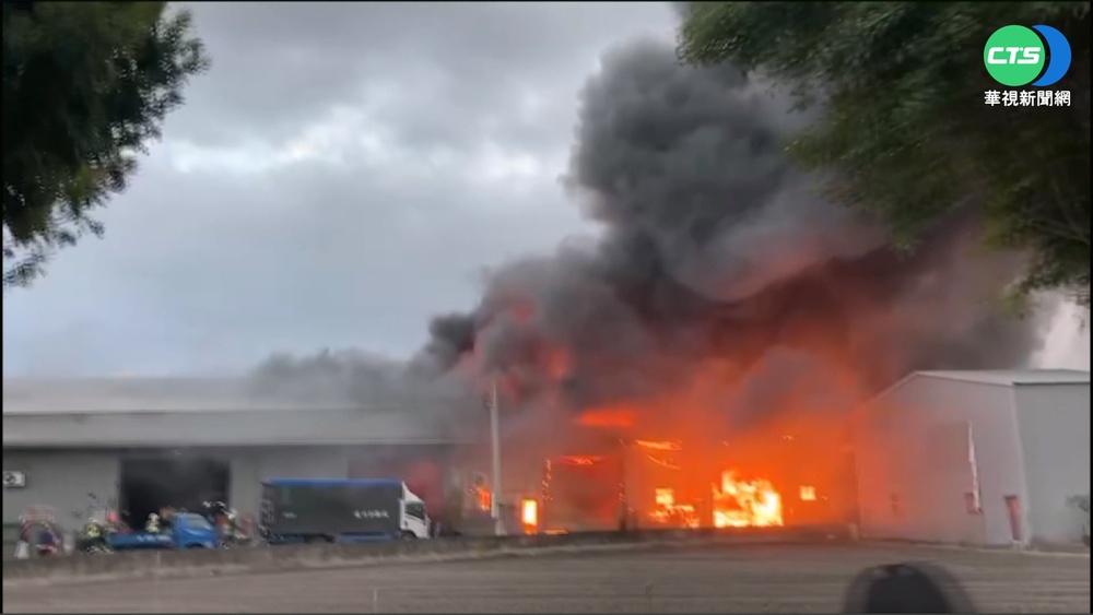台中潭子工廠火警 強風延燒4廠房