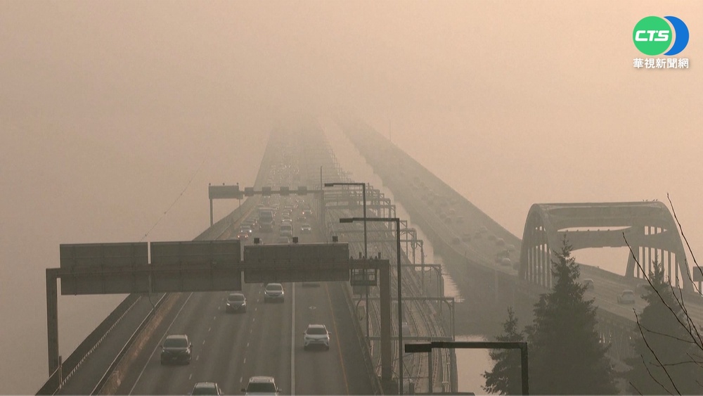 美西北山林野火空氣差 民眾戴N95口罩自保