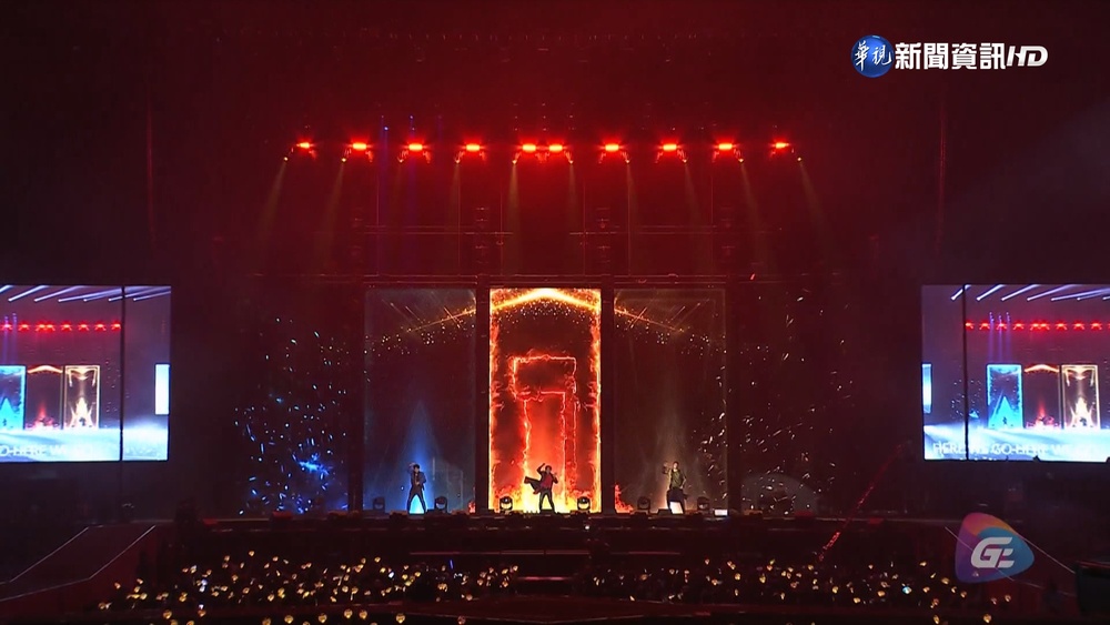 "5566"歡慶20周年 高雄巨蛋合體開唱